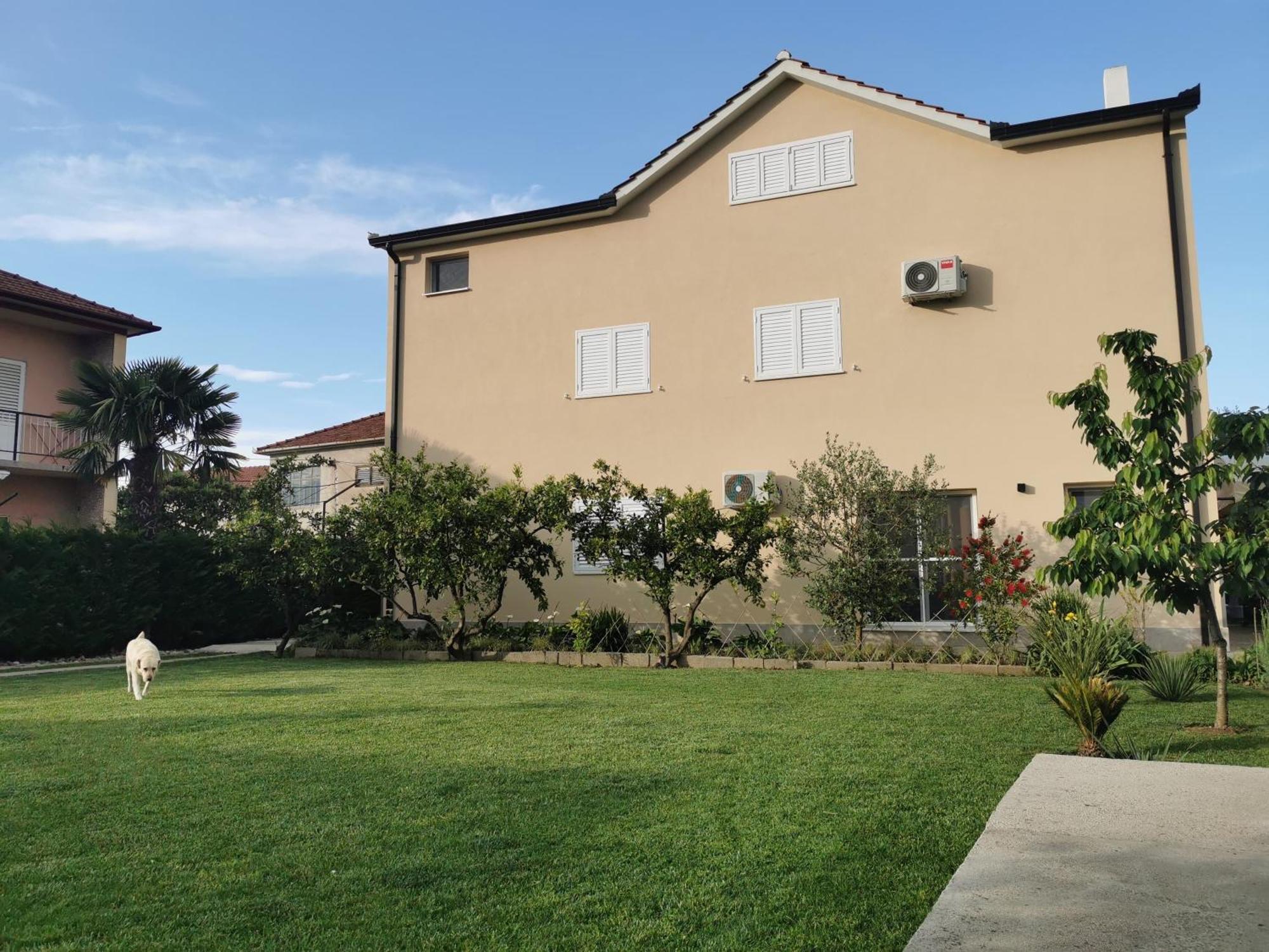 Apartman Krsticevic Metković Exterior foto